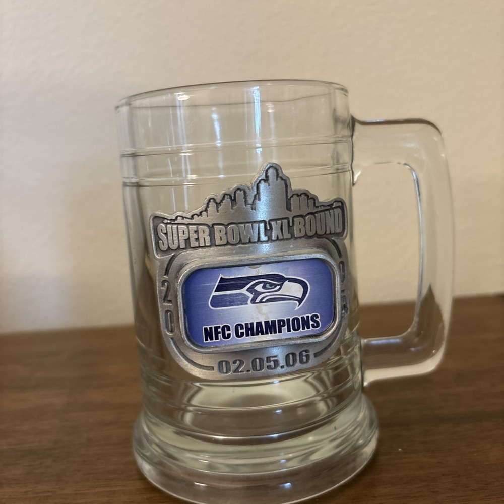 NFL 2005 Seattle Seahawks NFC Champions‎ 16 oz Glass Mug Super Bowl Bound